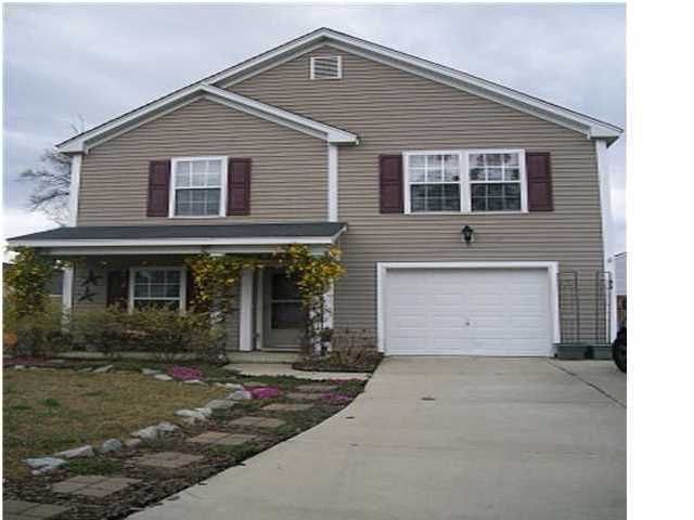 193 Wildberry Ln, Goose Creek, SC 29445