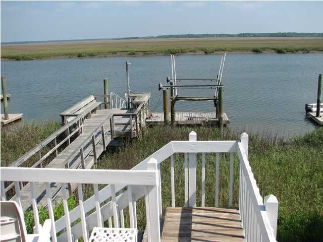 3736 Dock Site Rd, Edisto Beach, SC 29438