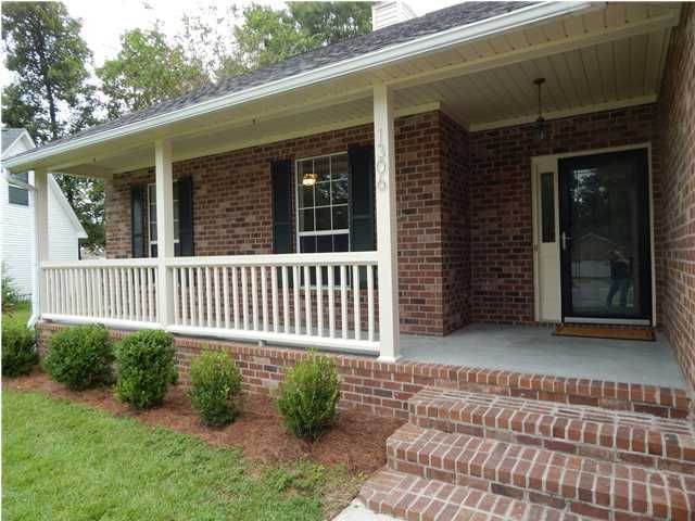 1306 Sheffield Ct, Moncks Corner, SC 29461
