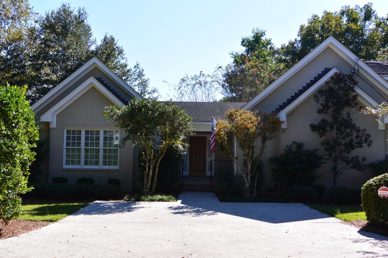 10 Nashmor Rd, Charleston, SC 29407