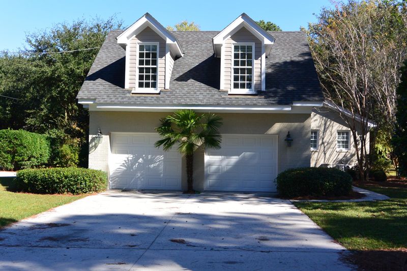 10 Nashmor Rd, Charleston, SC 29407