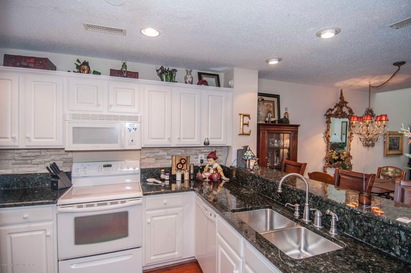 310 Two Loch Pl, Charleston, SC 29414