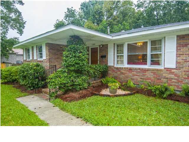 1201 Chesterfield Rd, Charleston, SC 29405
