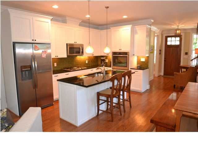 835 Mccants Dr, Mount Pleasant, SC 29464