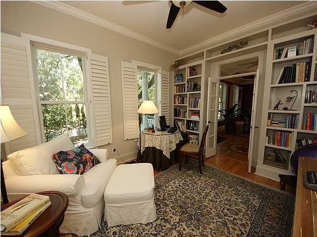 4700 Flynn Dr, North Charleston, SC 29405