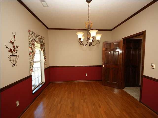 100 Barrie Ct, Goose Creek, SC 29445