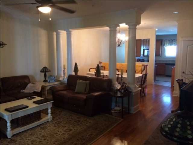 201 Etiwan Pointe Dr, Mount Pleasant, SC 29464