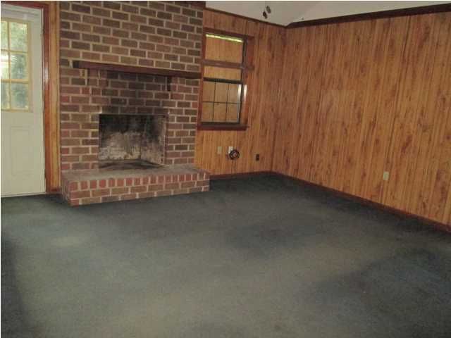 7611 Corley Dr, North Charleston, SC 29418
