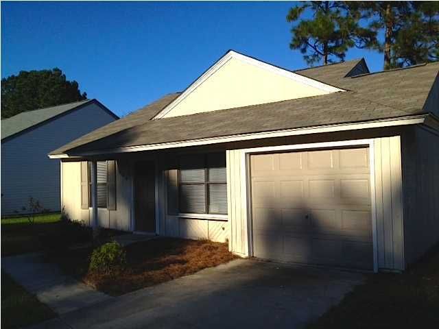 109 Lancashire Rd, Summerville, SC 29483