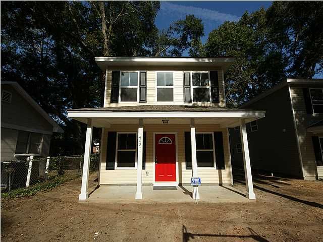 4421 Lambert St, North Charleston, SC 29405