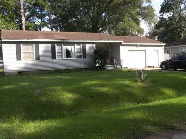 7624 Winchester St, Charleston, SC 29420