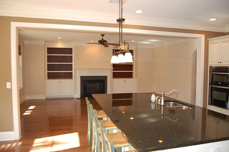 1208 Cutler Ln, Mount Pleasant, SC 29466