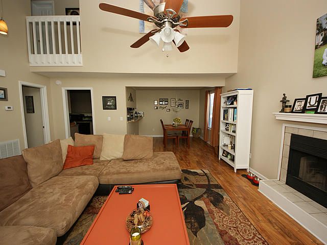 2 Maplecrest Dr, Charleston, SC 29412