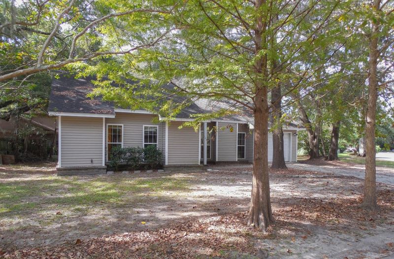 105 Gatewood St, Charleston, SC 29418