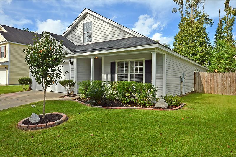 8640 Madelyn St, North Charleston, SC 29406