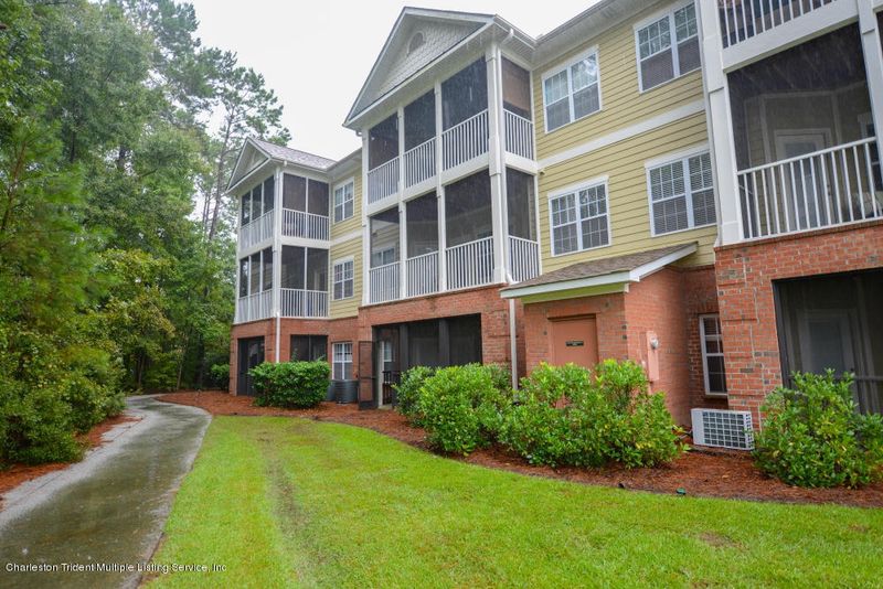 2005 Basildon Rd, Mount Pleasant, SC 29466