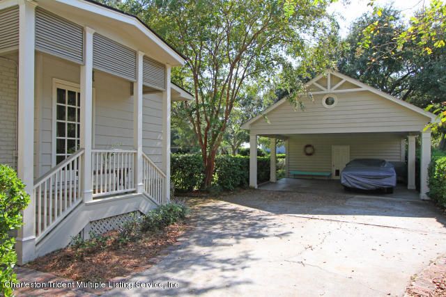 959 Pitt St, Mount Pleasant, SC 29464