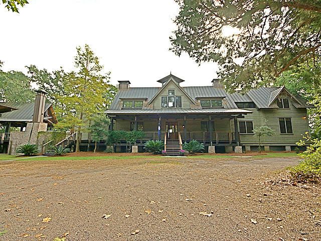 2042 Bailey Island Ln, Edisto Island, SC 29438