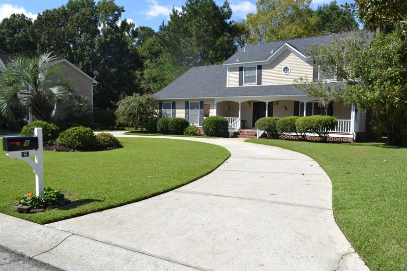 8 Lochmore Ter, Charleston, SC 29414