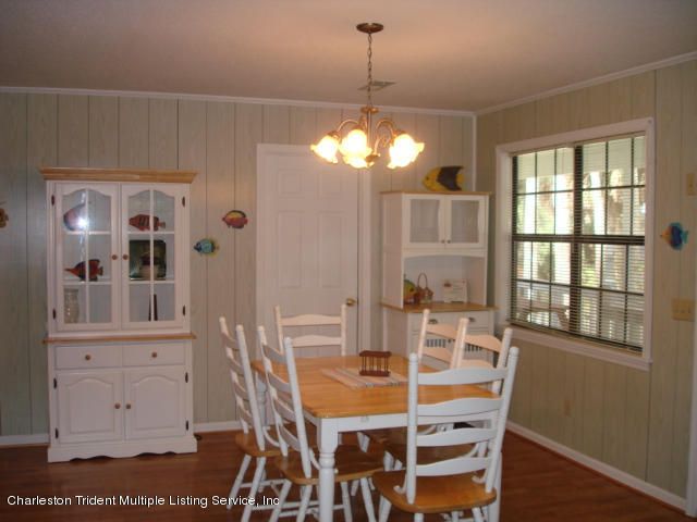 1119 Nancy St, Edisto Beach, SC 29438