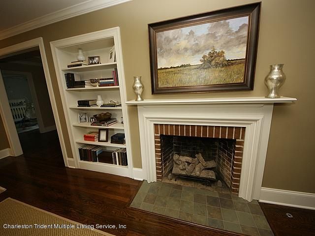 240 Bayview Dr, Mount Pleasant, SC 29464