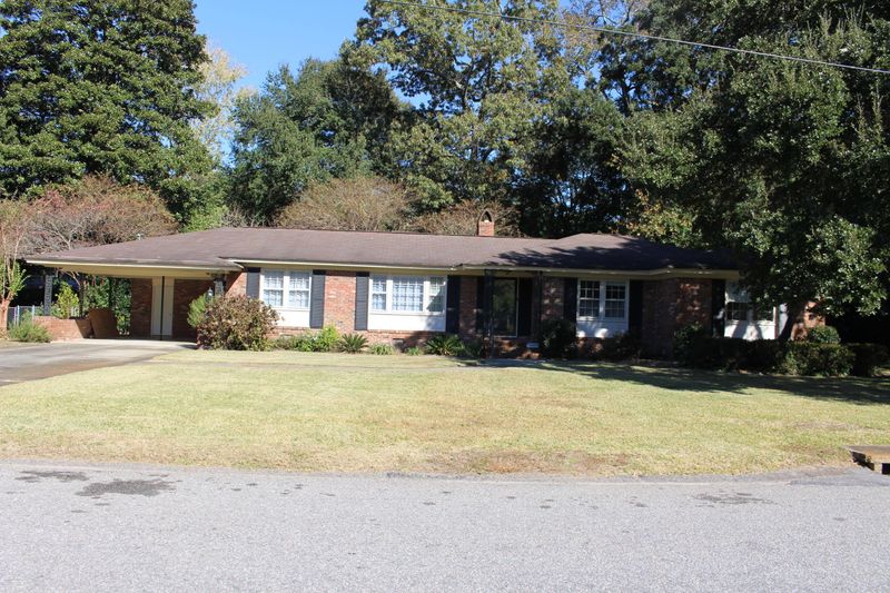 1331 Winchester Dr, Charleston, SC 29407