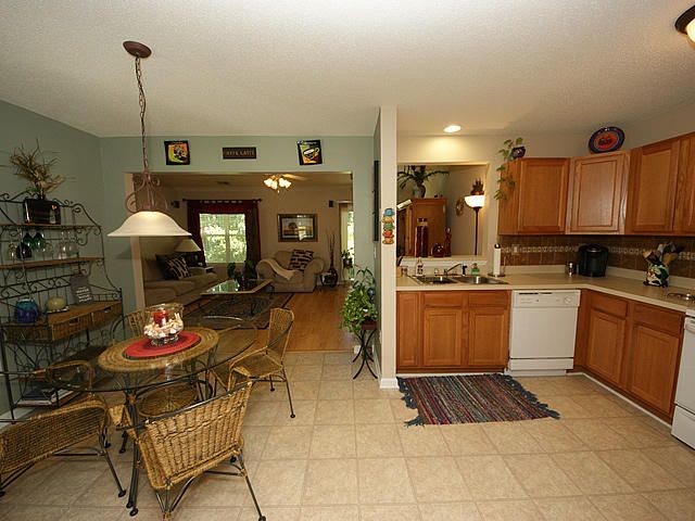 7205 Sweet Grass Blvd, Hanahan, SC 29410