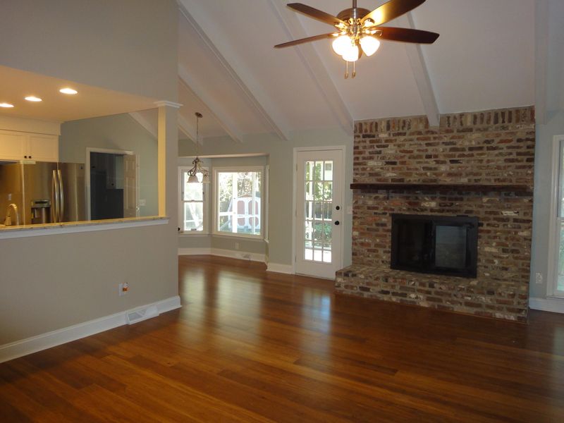 5 Hobonny Ln, Charleston, SC 29407