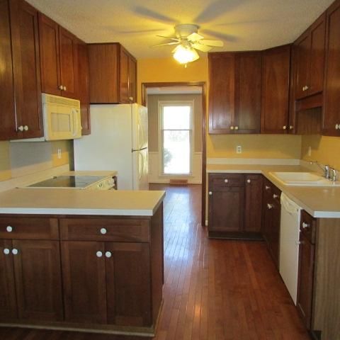 92 Monte Sano Dr, Hanahan, SC 29410