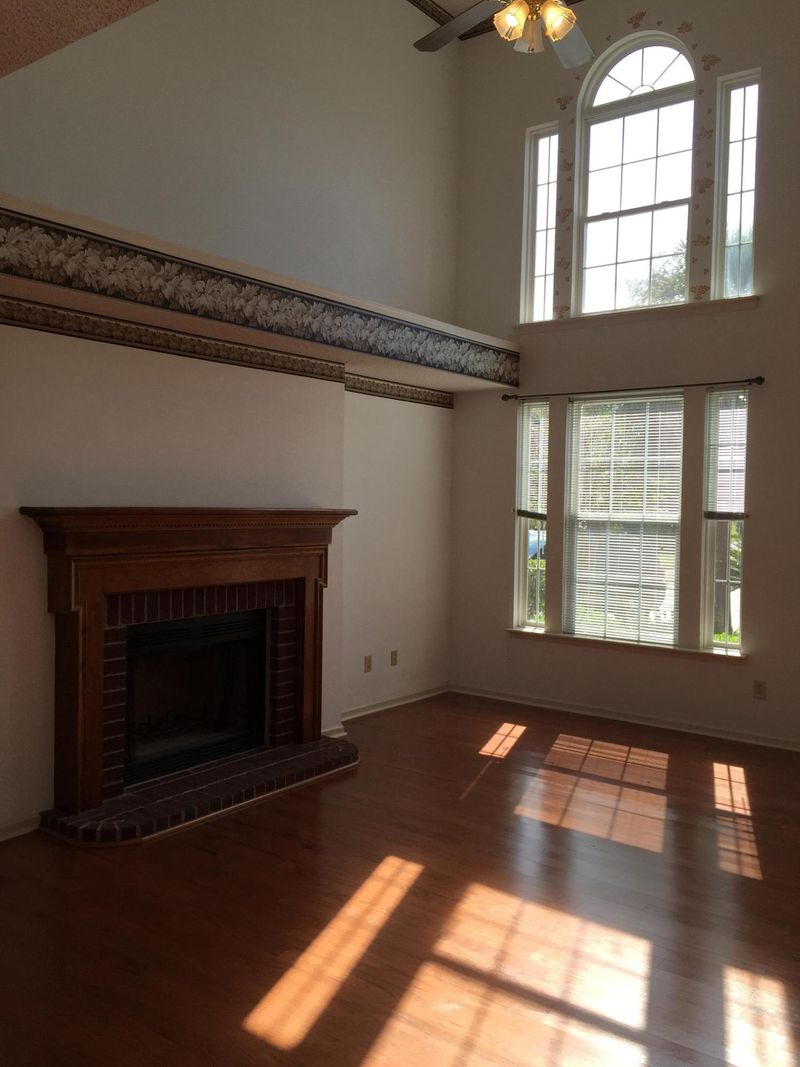 1411 White Ibis Ct, Hanahan, SC 29410