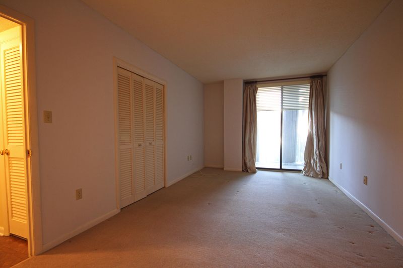 330 Concord St #2-D, Charleston, SC 29401