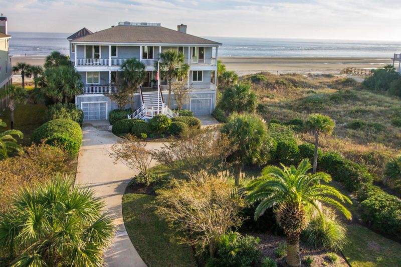 202 Ocean Blvd, Isle Of Palms, SC 29451
