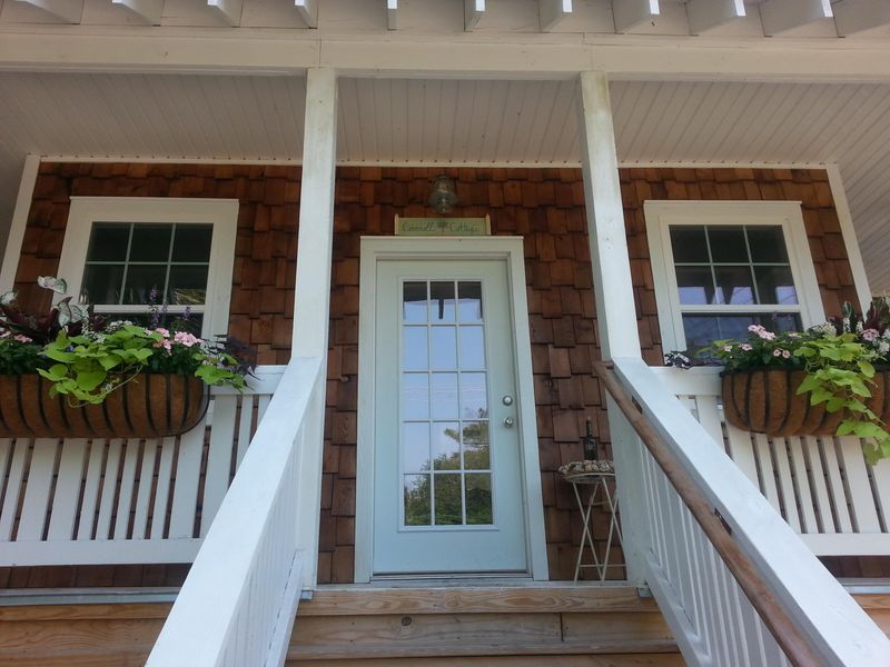 119 E Hudson Ave, Folly Beach, SC 29439