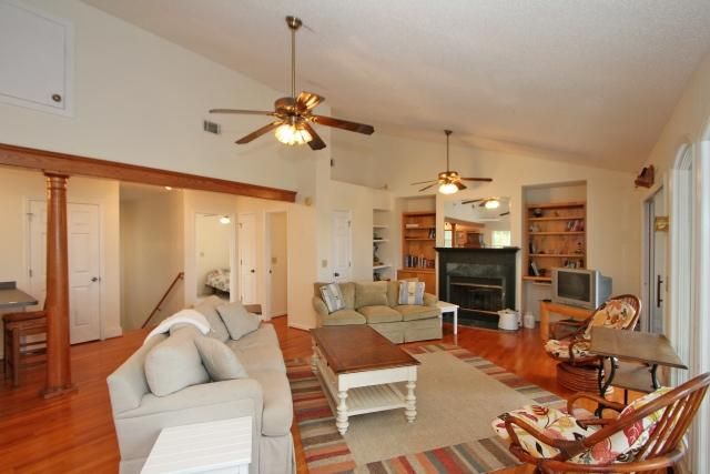 310 E Huron Ave, Folly Beach, SC 29439