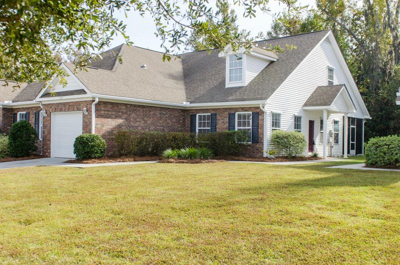 1519 Royal Colony Rd, Johns Island, SC 29455