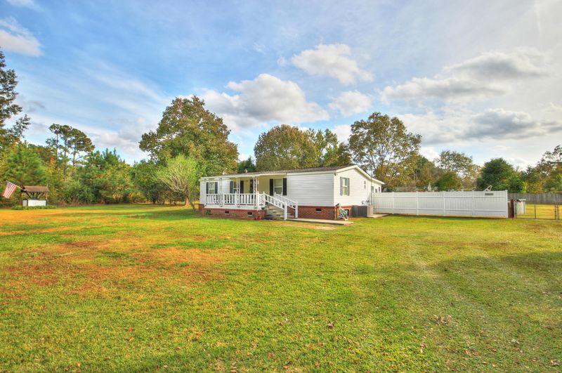 207 Muskie Dr, Summerville, SC 29483