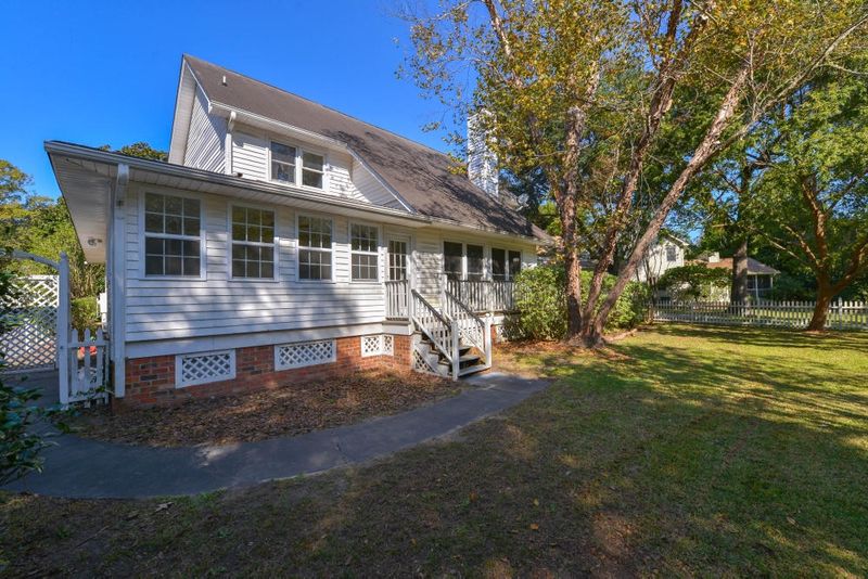 9 Loch Carrun Ter, Charleston, SC 29414
