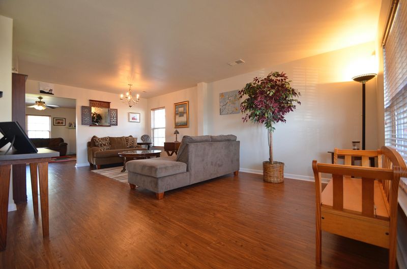 405 Crystal Oaks Ln, Moncks Corner, SC 29461