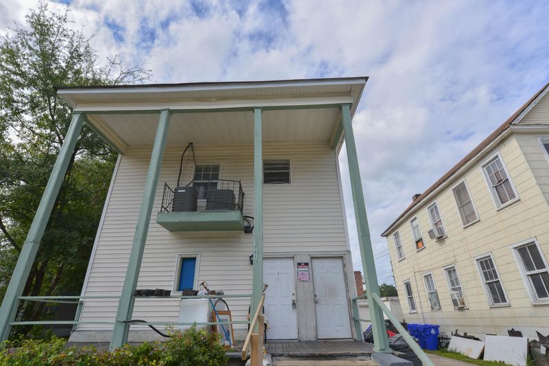 1904 Success St, North Charleston, SC 29405