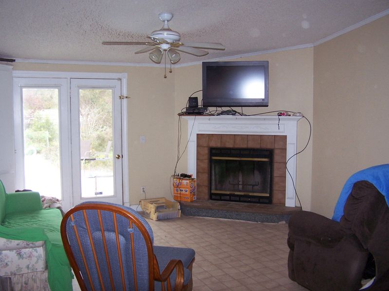 406 Twin Lakes Dr, Summerville, SC 29483