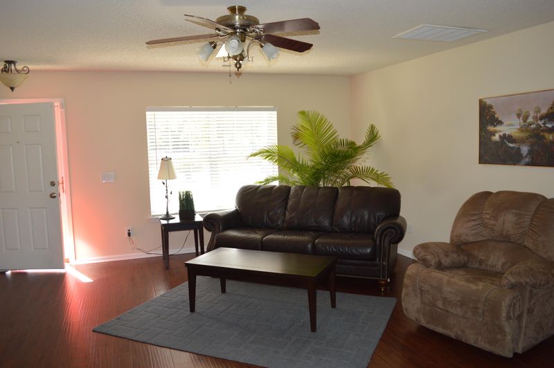 100 Tyron Rd, Summerville, SC 29483