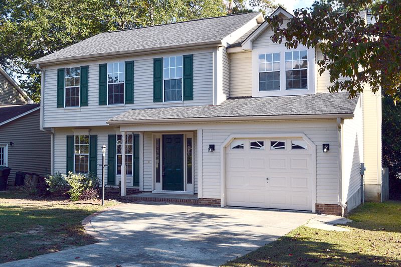 112 Kingsbridge Dr, Goose Creek, SC 29445