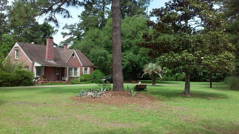 702 W 5th North, Summerville, SC 29483
