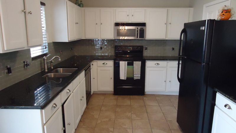 103 Rundle Ln, Summerville, SC 29483