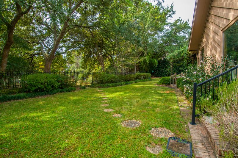 30 Town Creek, Charleston, SC 29407