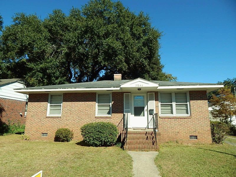 3846 Hottinger Ave, North Charleston, SC 29405