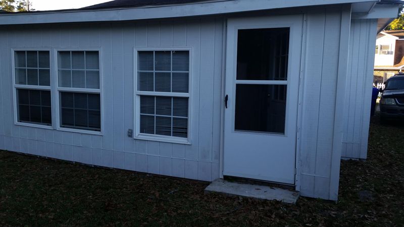 919 Hillsboro Dr, Charleston, SC 29407