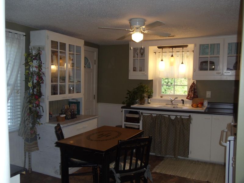 596 Limestone Rd, Dorchester, SC 29437