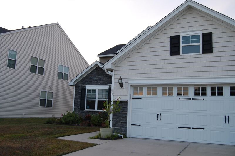 199 Decatur Dr, Summerville, SC 29483