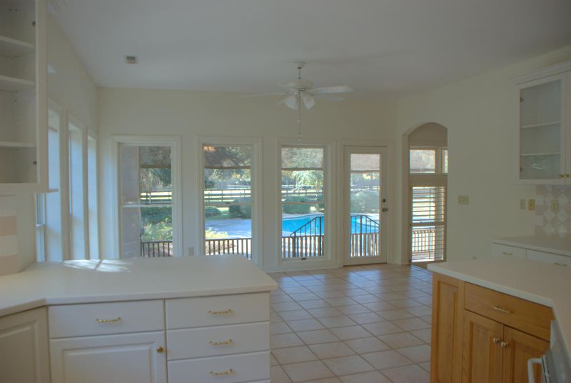 4695 Lazy Creek Ln, Wadmalaw Island, SC 29487